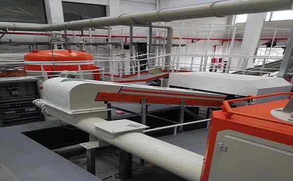 厨房麻豆一区二区三区器